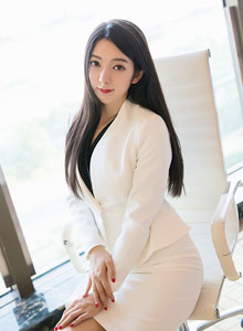 山竹app污解锁版ios播放源丰富,网友:完美解决所有卡顿!
